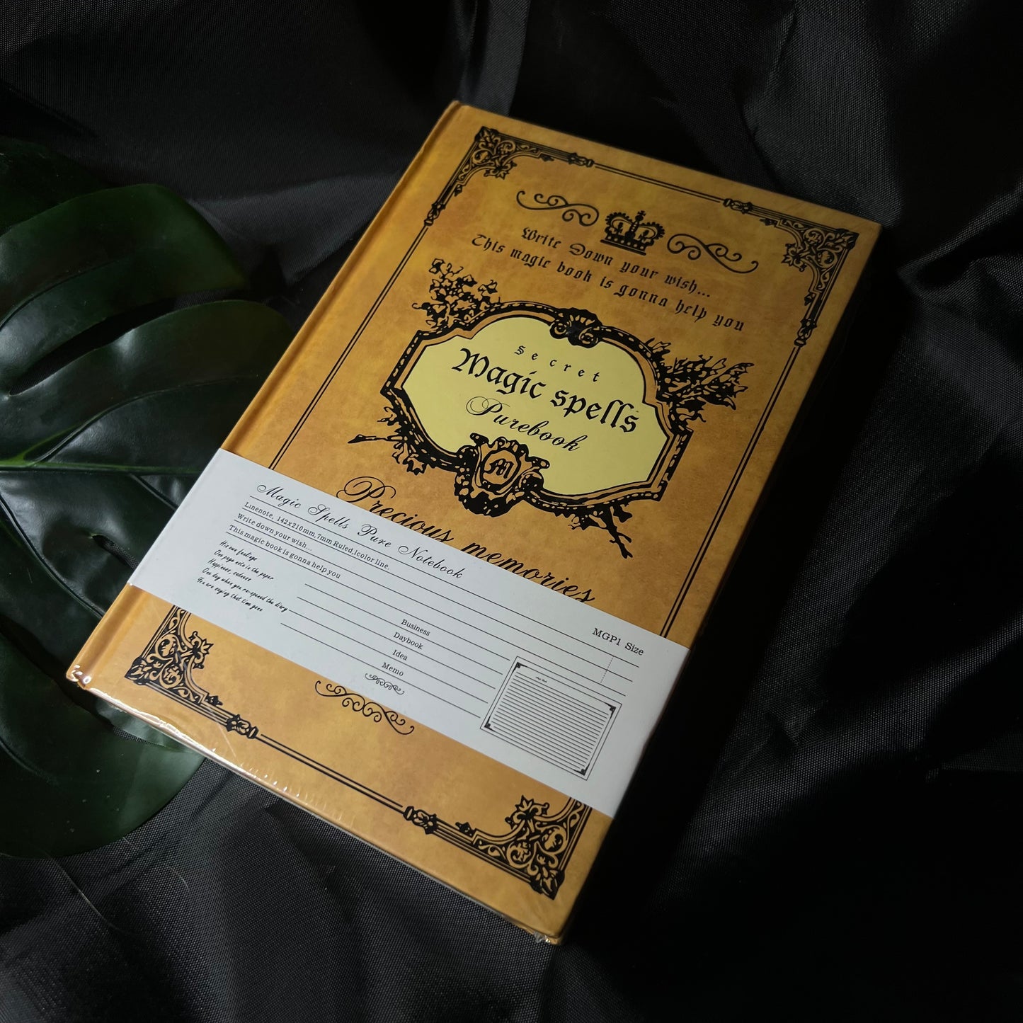 Secret Magic Notizbuch fuer Rituale und Zauber