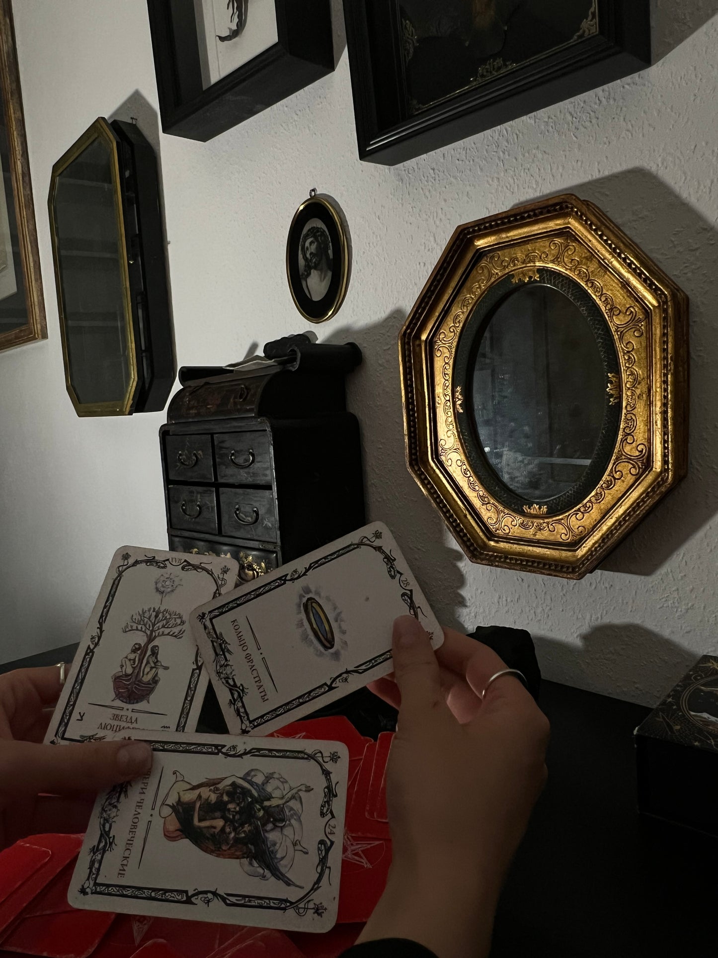 Tarot Legung - Was fühlt Er/Sie?