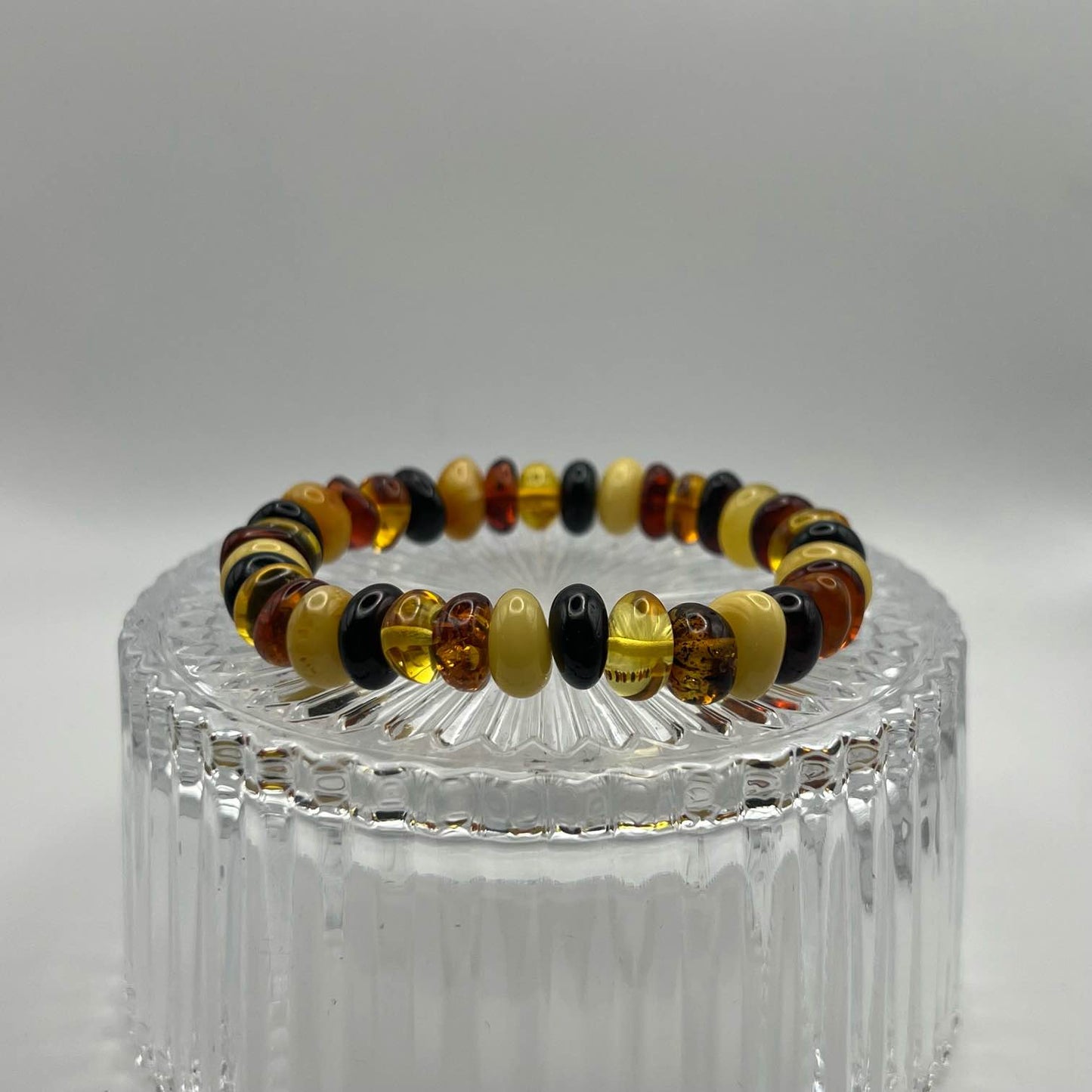 Geschliffener Bernstein