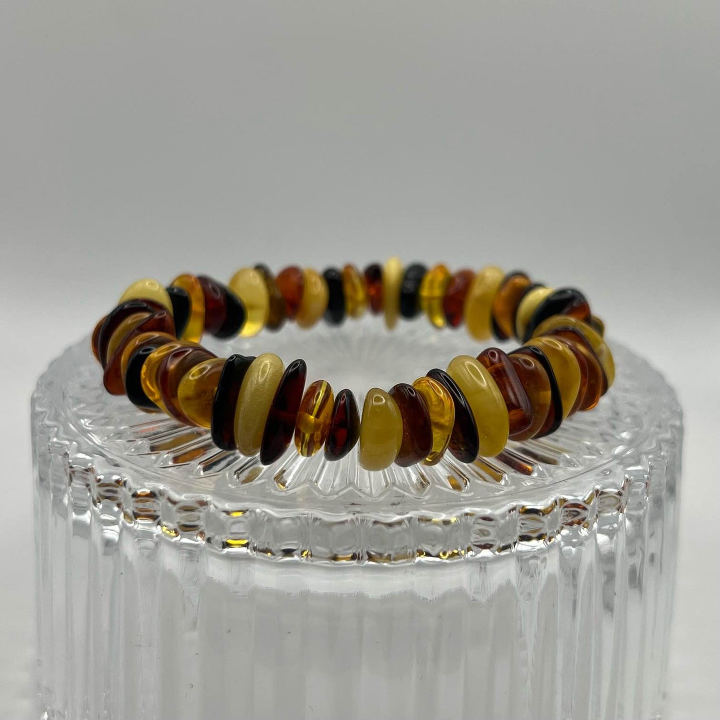 Янтарь – исцеление (произвольная форма)