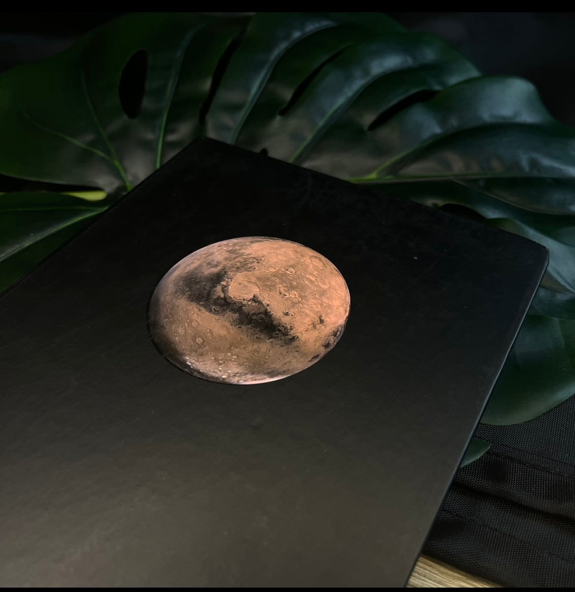 Black Grimoire (Hexenbuch)- Mars