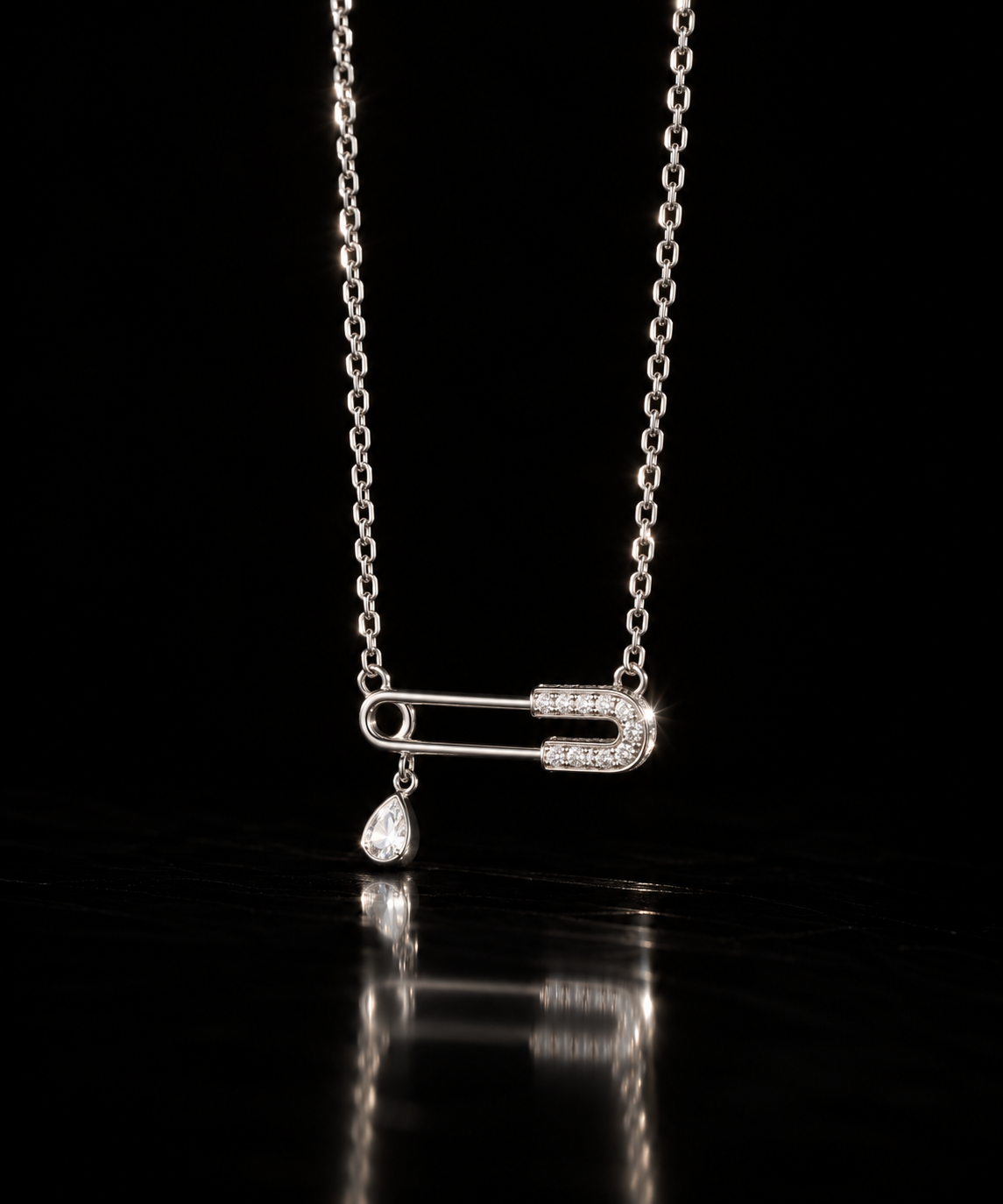Eira Necklace