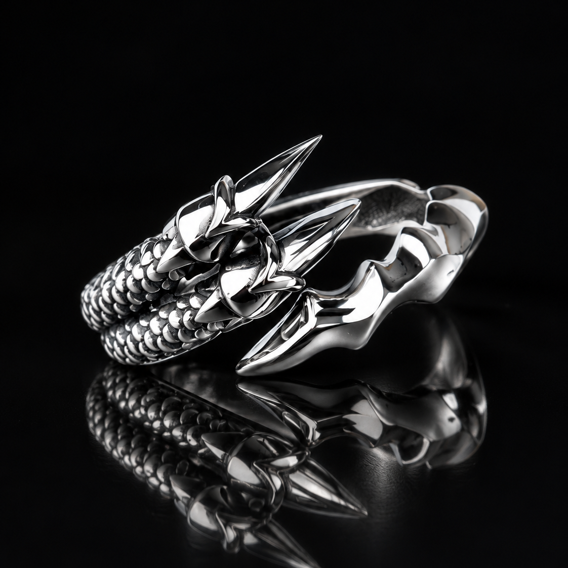 Talyra Ring